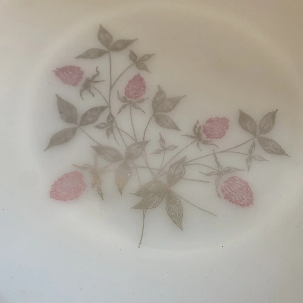 Federal Glass Clover Blossom 11